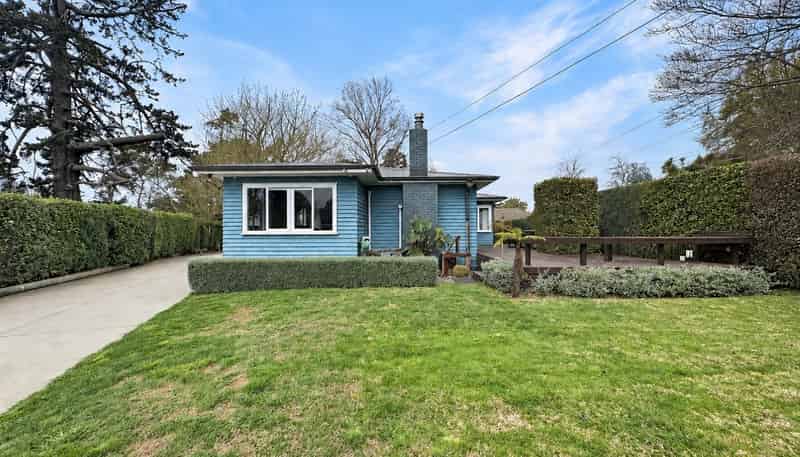 36 Urlich Avenue, Glenview