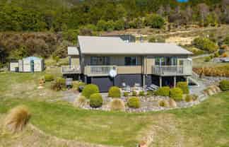 37 Alpine Meadows Drive, St Arnaud
