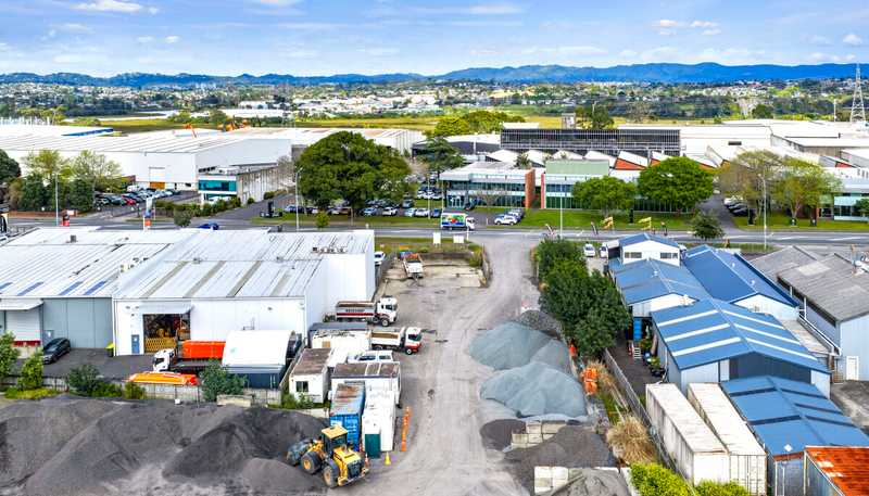 563 Rosebank Road, Avondale
