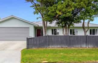88 South Belt, Masterton