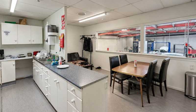 Level 1/197 Archers Road, Wairau Valley