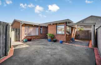 27B Nelson Street, Petone