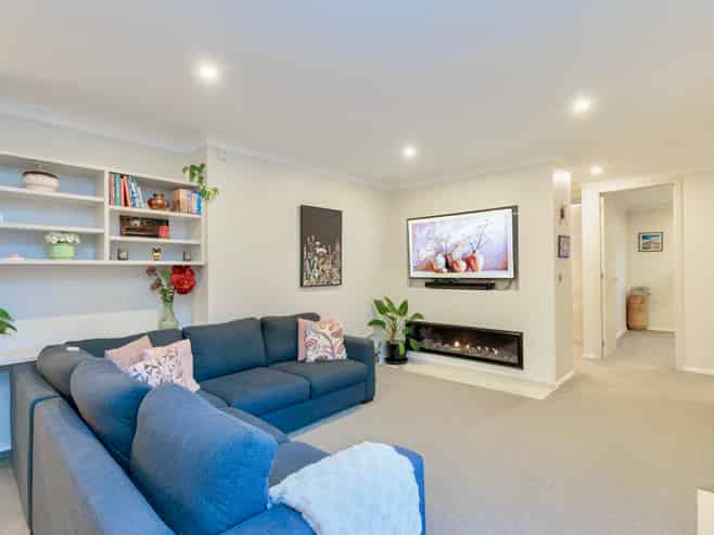 12 Foxham Terrace, Churton Park