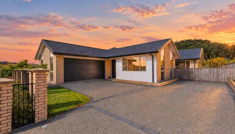12 Foxham Terrace, Churton Park