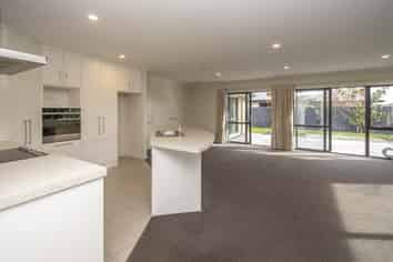 27 Graycliffe Street, Halswell