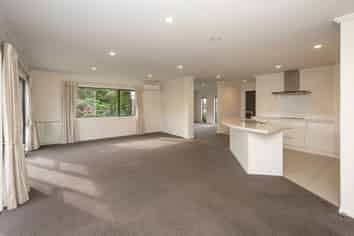 27 Graycliffe Street, Halswell