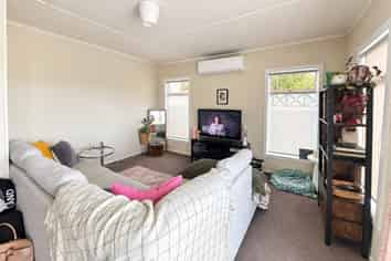 1/37 Rimu Road, Stanmore Bay