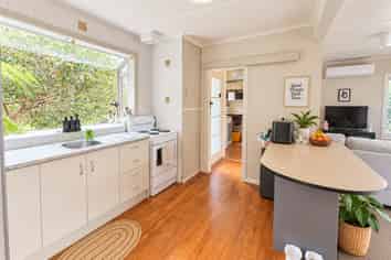 1/37 Rimu Road, Stanmore Bay