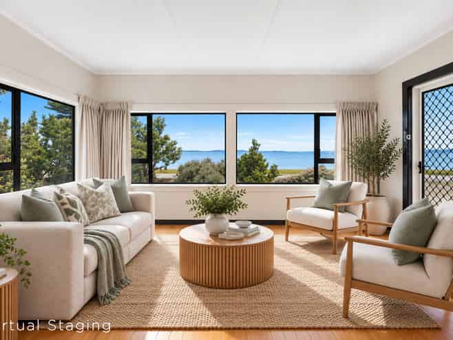 9 The Esplanade, Eastern Beach