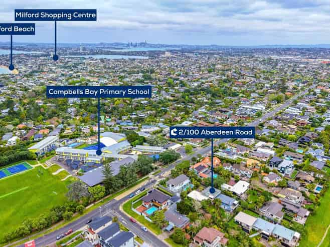 2/100 Aberdeen Road, Campbells Bay