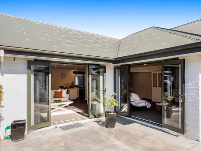 17 Glencullen Drive, Casebrook