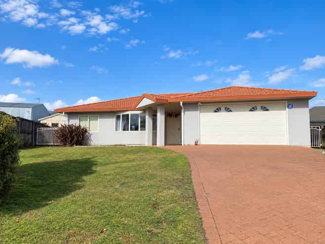 39 Hastings Place, Hamilton Lake