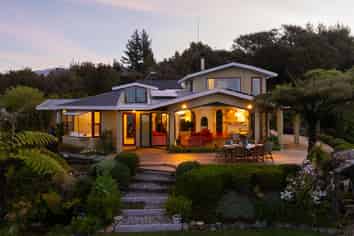 335 Patons Rock Road, Puramahoi