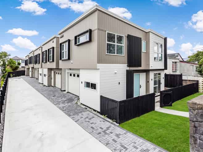3/233 Great South Road, Manurewa