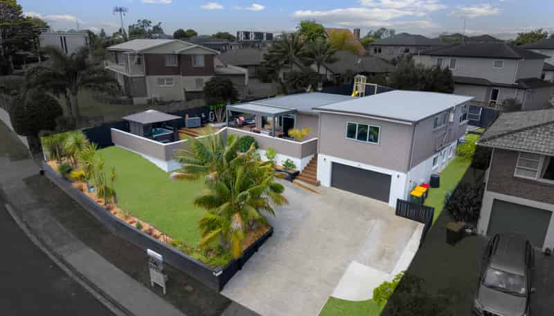 64 O'halloran Road, Howick