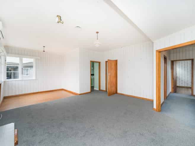 14 Belvedere Crescent, Takaro