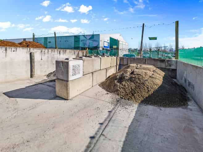 Established landscape supplies business