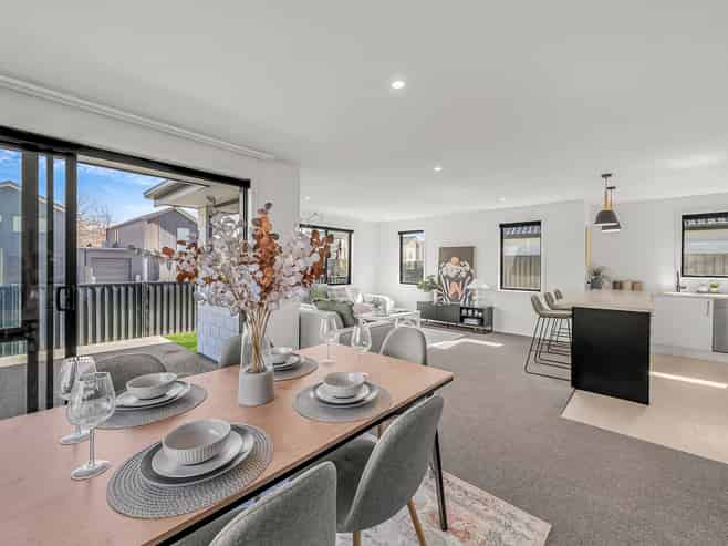 18 Wallis Drive, Cromwell