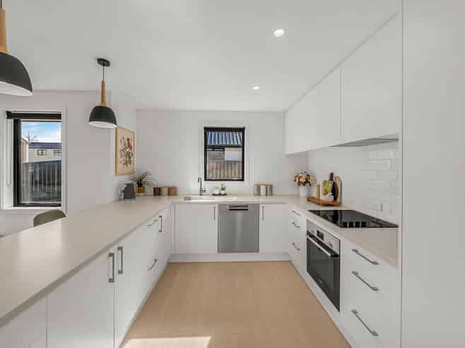 18 Wallis Drive, Cromwell