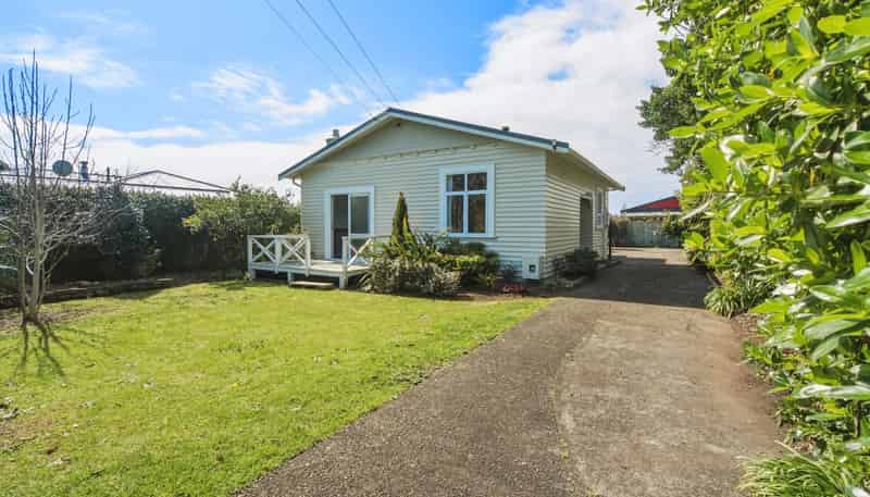 72 Broadway, Waitara