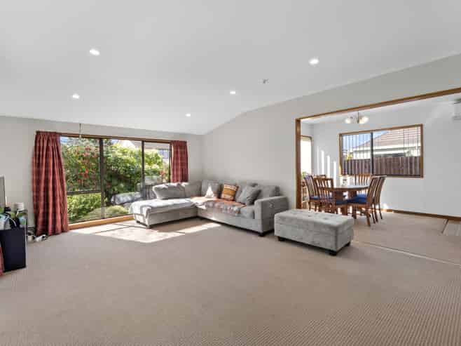 35 Lane Street, Allenton