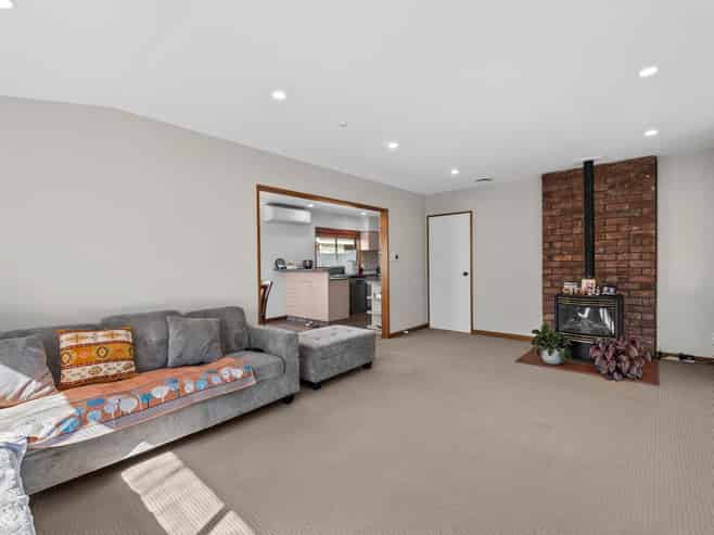 35 Lane Street, Allenton