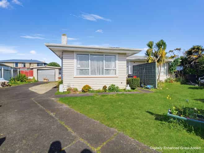6 Poaka Place, Castlecliff