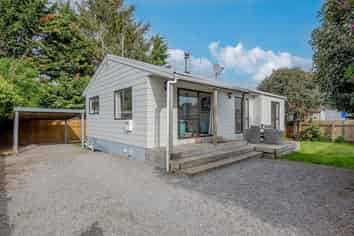 30b Makarini Street, Paraparaumu