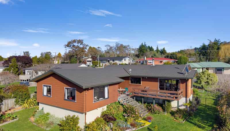 35 Domain Road, Waipawa