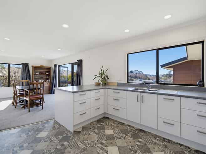 35 Domain Road, Waipawa