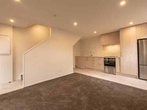 1/10 Biddle Crescent, Taita