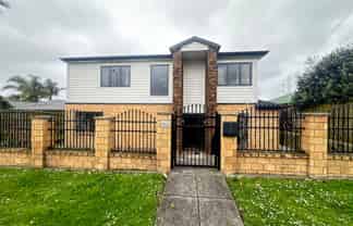60E Chapel Road, Flat Bush