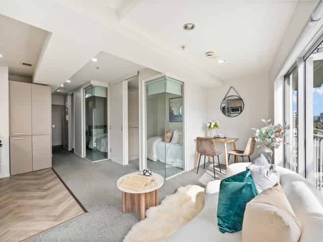 6J/208 Hobson Street, Auckland Central