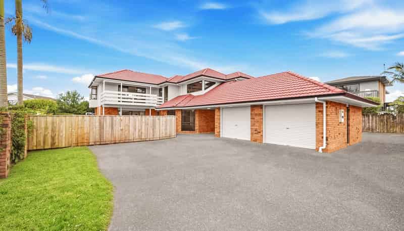 8 Monet Grove, West Harbour