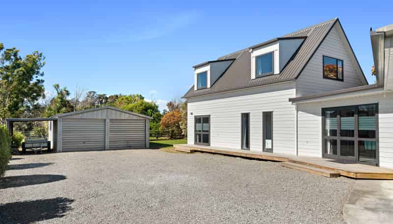7 Daniel Street, Martinborough