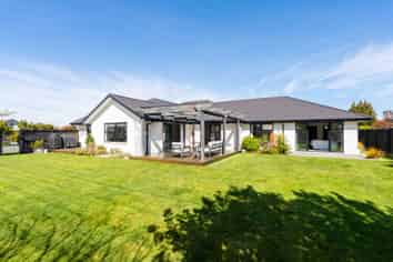 28 Iris Taylor Avenue, West Melton