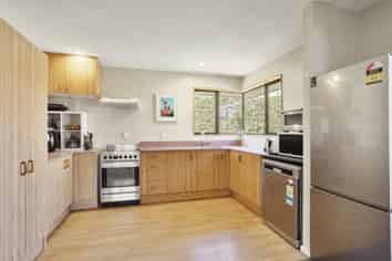 12 Oldham Place, Darfield