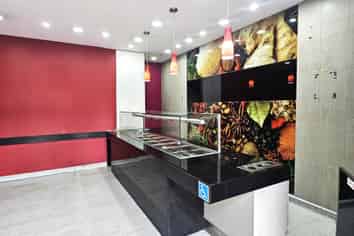 OUTSTANDING F&B OPPORTUNITY
