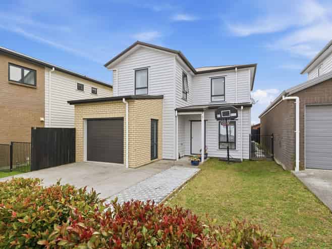 3 Apa Street, Weymouth