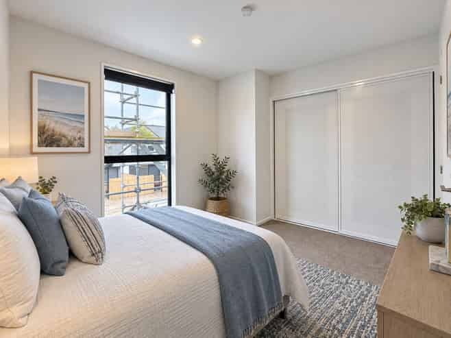 3/4 Emmett Street , Shirley
