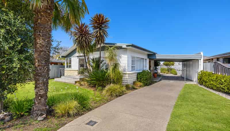 8 Brown Street, Taradale