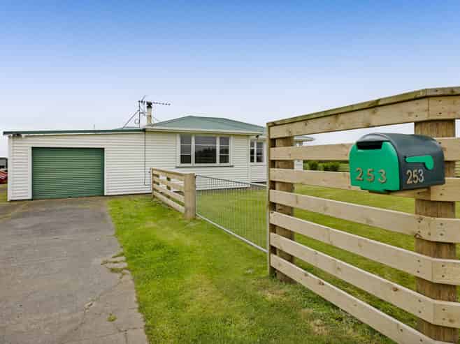 253 Mawhitiwhiti Road, Normanby