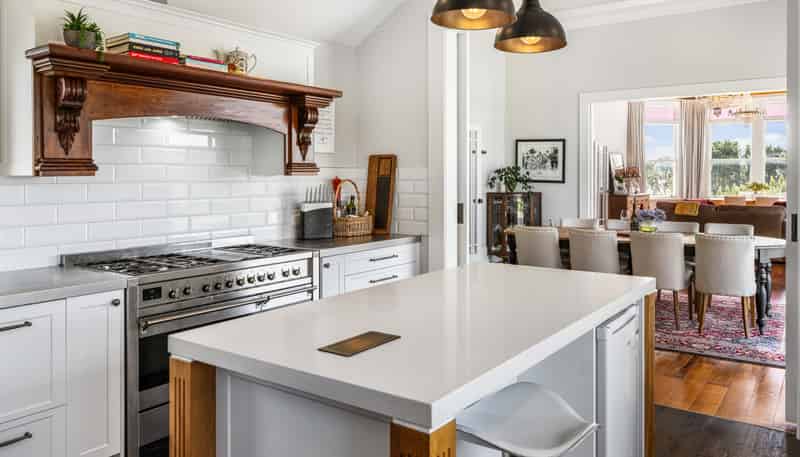 111 Wharf Road, Clarks Beach