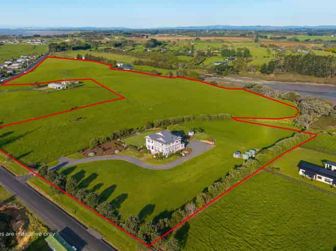 111 Wharf Road, Clarks Beach