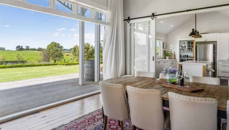 111 Wharf Road, Clarks Beach