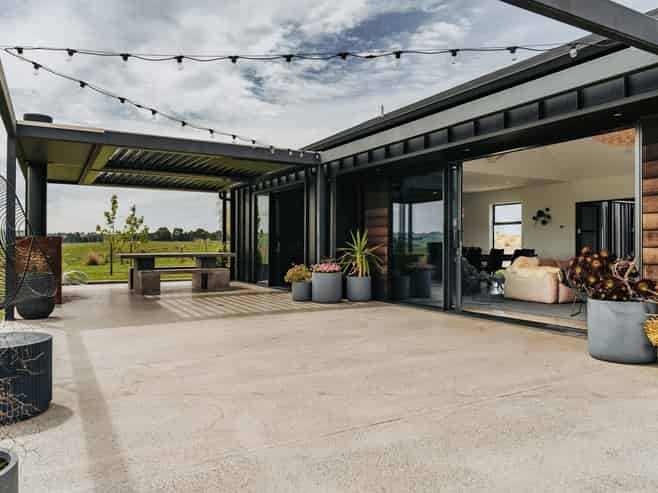 108 Kononi Road, LAWRENCE