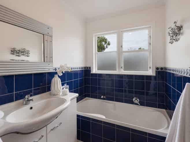 74 Long Melford Road, Awapuni