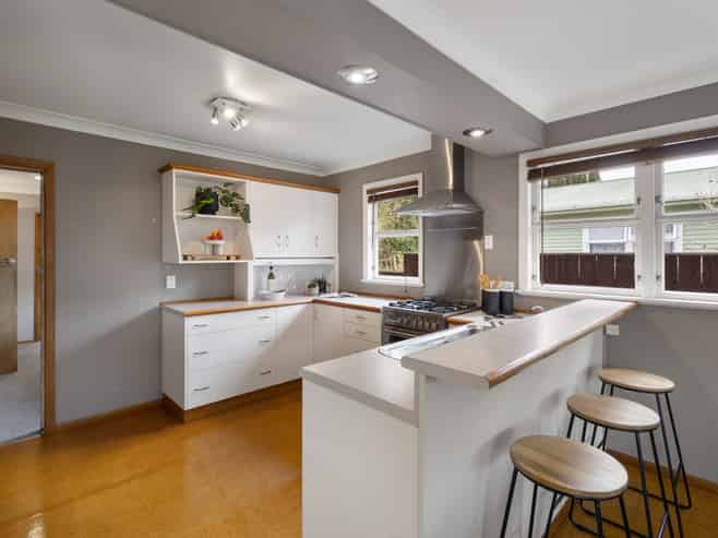 74 Long Melford Road, Awapuni