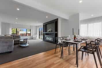 145 Seaview Road, Westown