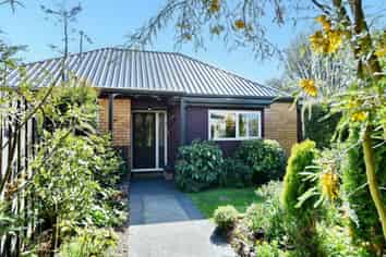 2/33 Studholme Street, Somerfield